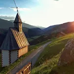 Апартаменты Joergishof *