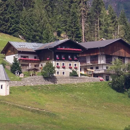 Joergishof Untertscheltsch