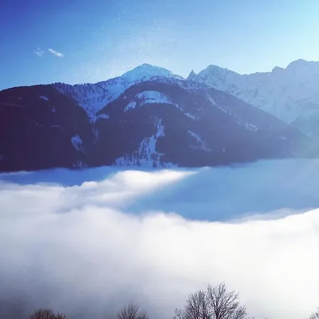Joergishof * Untertscheltsch