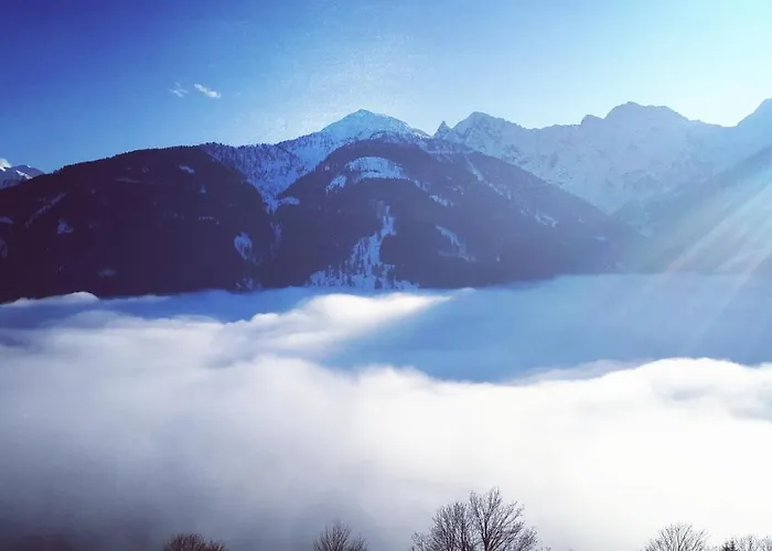 Joergishof * Untertscheltsch